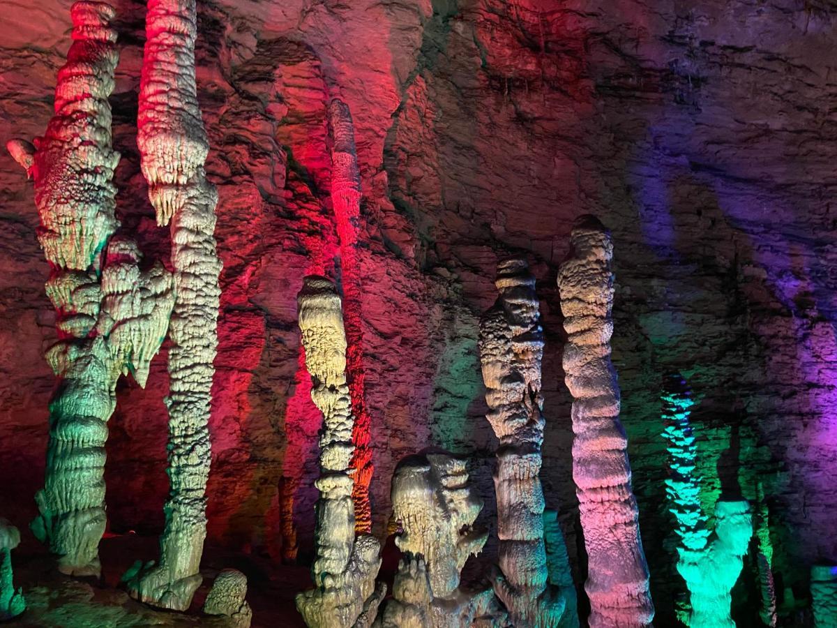Zhangjiajie Highlights Guesthouse エクステリア 写真